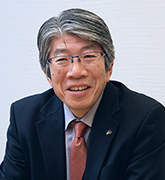 岡田 孝平 氏写真